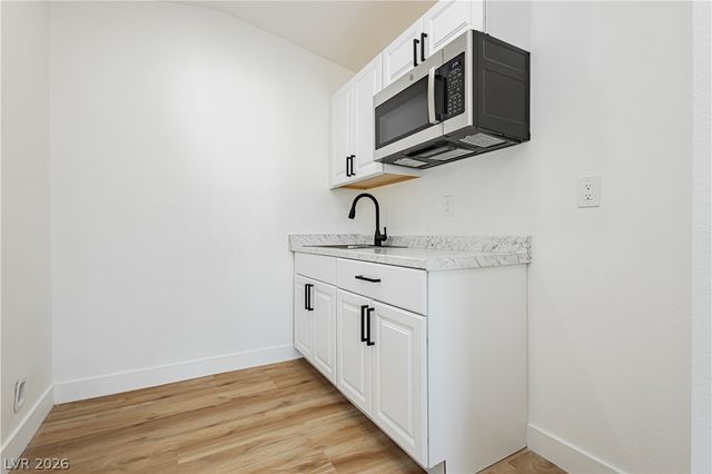 4815 El Tesoro Avenue, Las Vegas, NV 89121