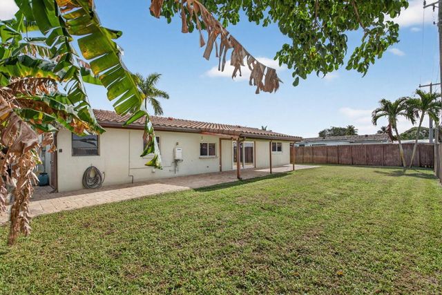 5511 NE 18th Terrace, Fort Lauderdale, FL 33308