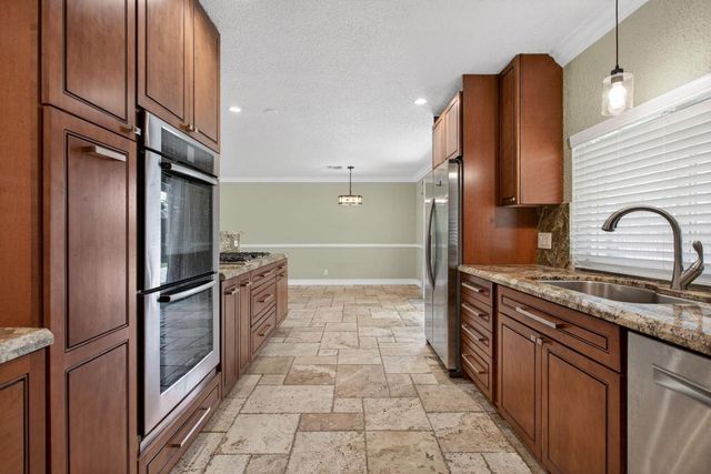 5511 NE 18th Terrace, Fort Lauderdale, FL 33308