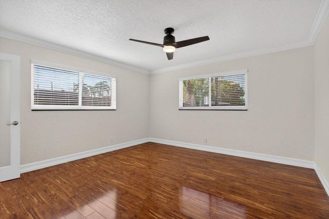 5511 NE 18th Terrace, Fort Lauderdale, FL 33308