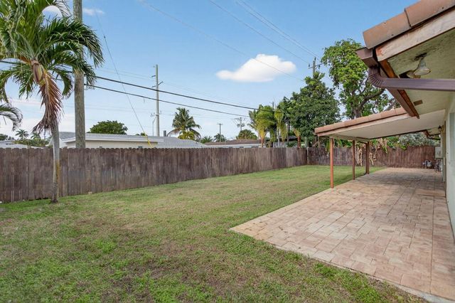 5511 NE 18th Terrace, Fort Lauderdale, FL 33308
