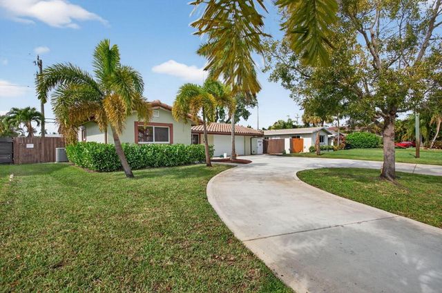 5511 NE 18th Terrace, Fort Lauderdale, FL 33308