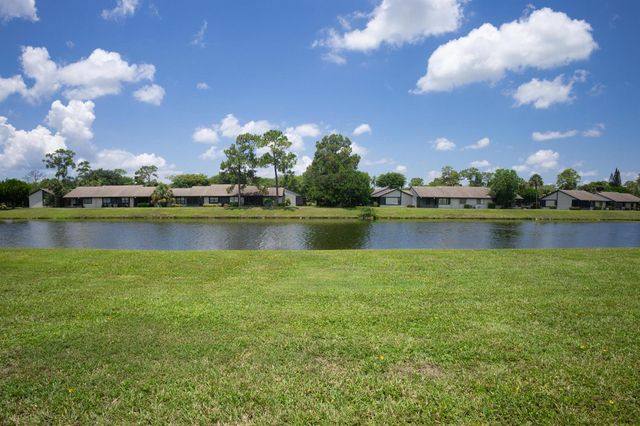 126 Manchineel Court, Royal Palm Beach, FL 33411