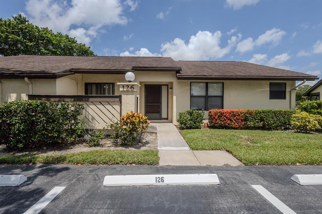126 Manchineel Court, Royal Palm Beach, FL 33411