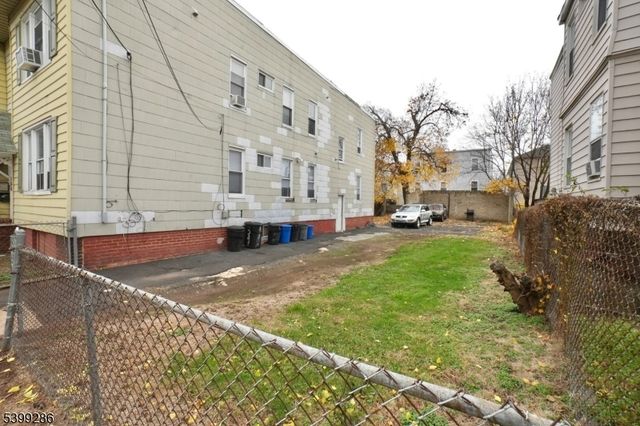 388 Chadwick Ave, Newark City, NJ 07112