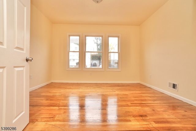 388 Chadwick Ave, Newark City, NJ 07112