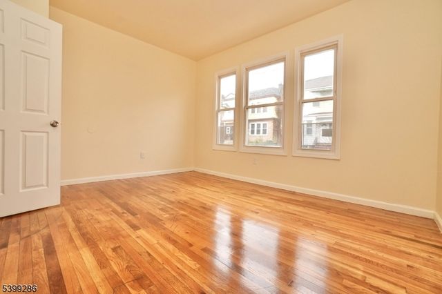 388 Chadwick Ave, Newark City, NJ 07112