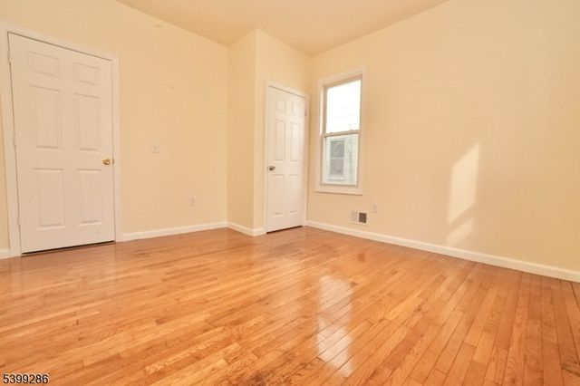 388 Chadwick Ave, Newark City, NJ 07112