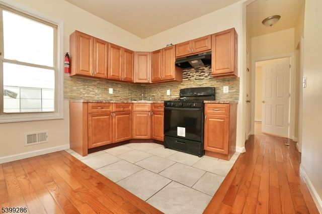 388 Chadwick Ave, Newark City, NJ 07112