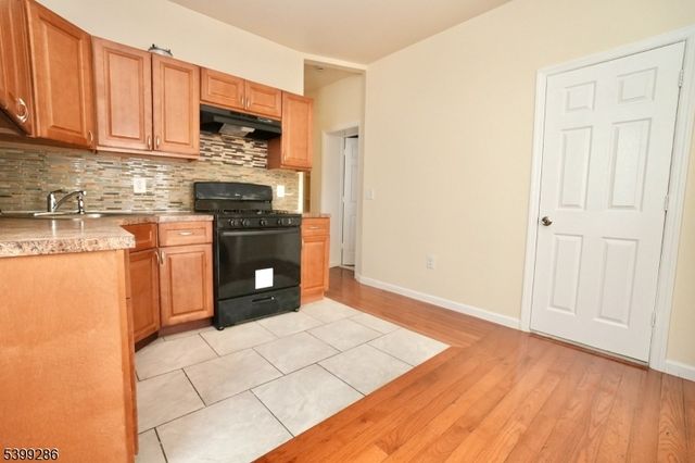 388 Chadwick Ave, Newark City, NJ 07112