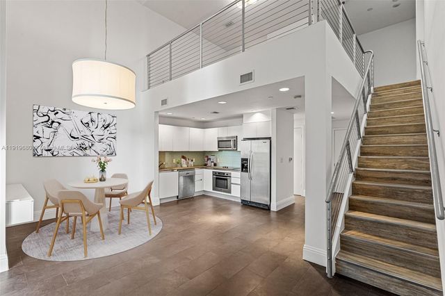 1050 Brickell Ave 1006, Miami, FL 33131