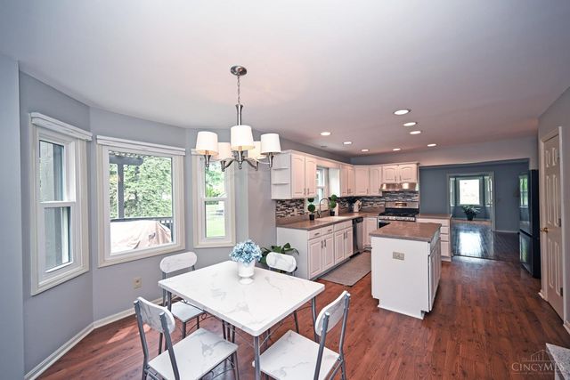 7705 Falling Waters Court, West Chester, OH 45069