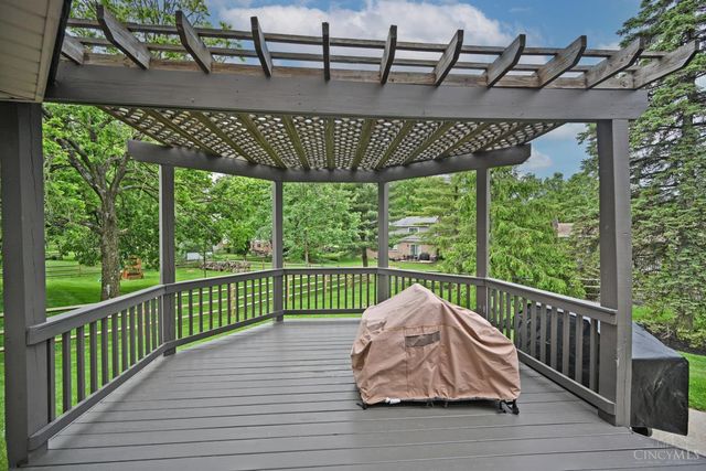7705 Falling Waters Court, West Chester, OH 45069