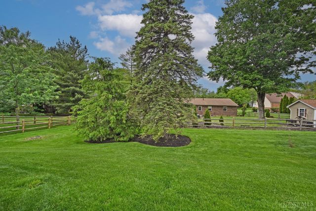 7705 Falling Waters Court, West Chester, OH 45069