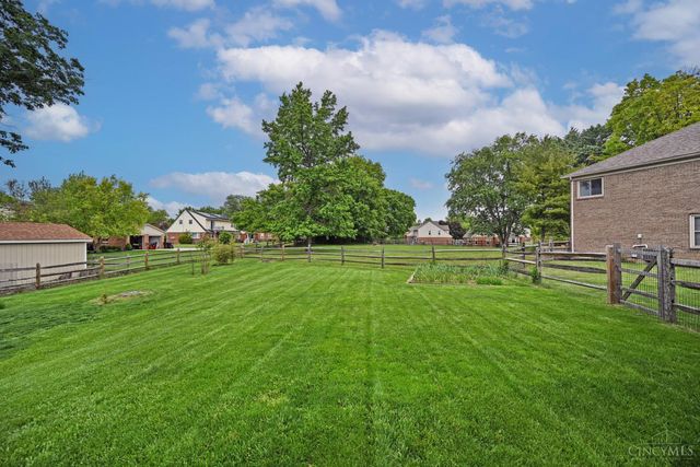 7705 Falling Waters Court, West Chester, OH 45069
