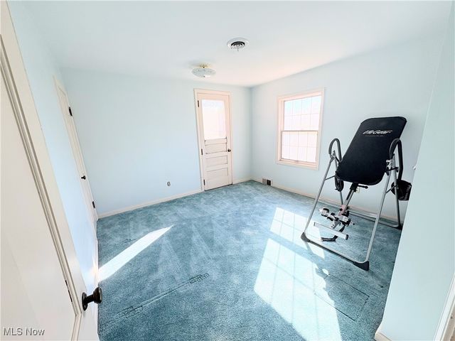 37150 Eagle Road, Willoughby Hills, OH 44094