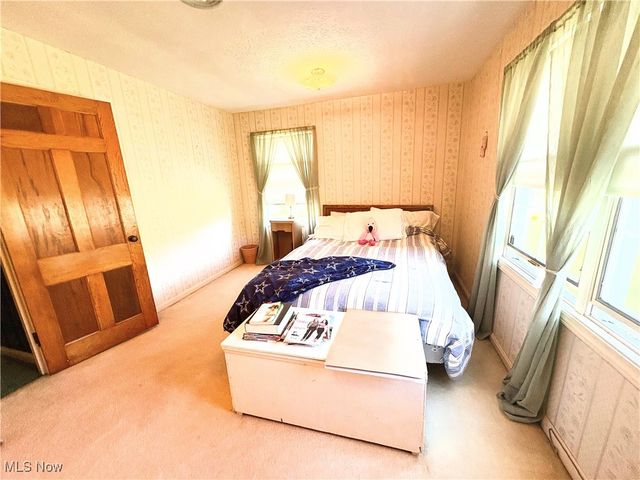 37150 Eagle Road, Willoughby Hills, OH 44094