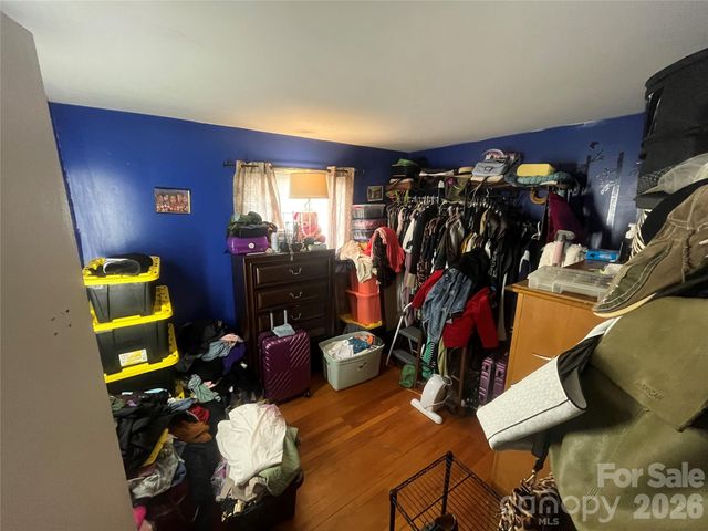 2906 Cedarhurst Drive, Charlotte, NC 28269