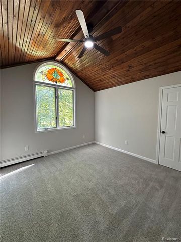 4233 State Road, Fort Gratiot, MI 48059