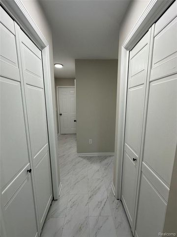 4233 State Road, Fort Gratiot, MI 48059