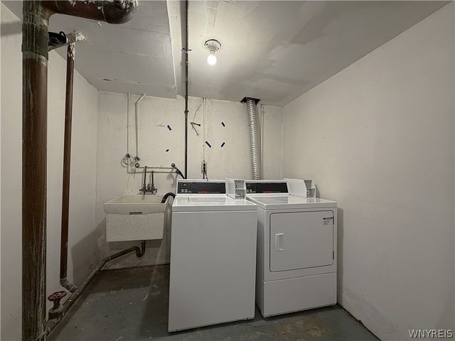 61C Georgian Apt 2 Lane 2, Amherst, NY 14221
