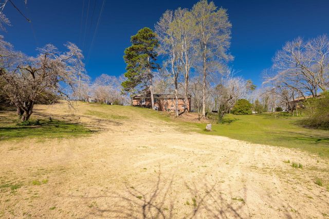 4832 Lake Haven Drive, Chattanooga, TN 37416