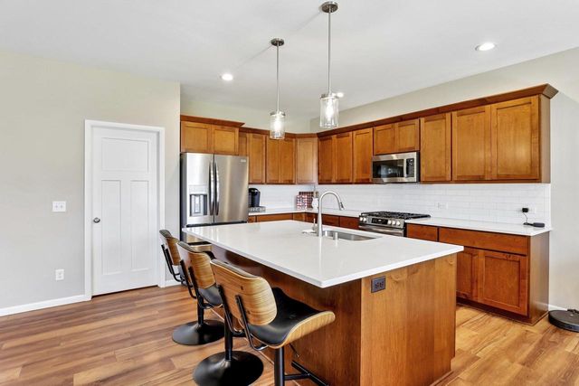 392 Campo Lane, Oregon, WI 53575