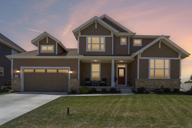 392 Campo Lane, Oregon, WI 53575