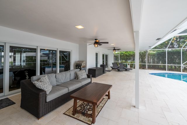 744 Peachtree Lane, Boca Raton, FL 33486