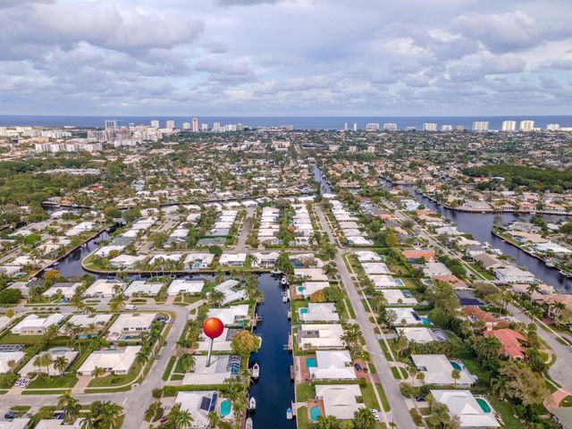 744 Peachtree Lane, Boca Raton, FL 33486