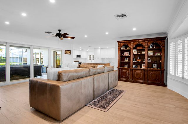 744 Peachtree Lane, Boca Raton, FL 33486