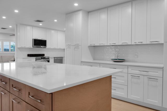 744 Peachtree Lane, Boca Raton, FL 33486