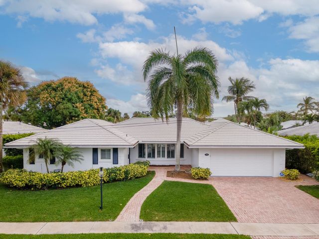 744 Peachtree Lane, Boca Raton, FL 33486