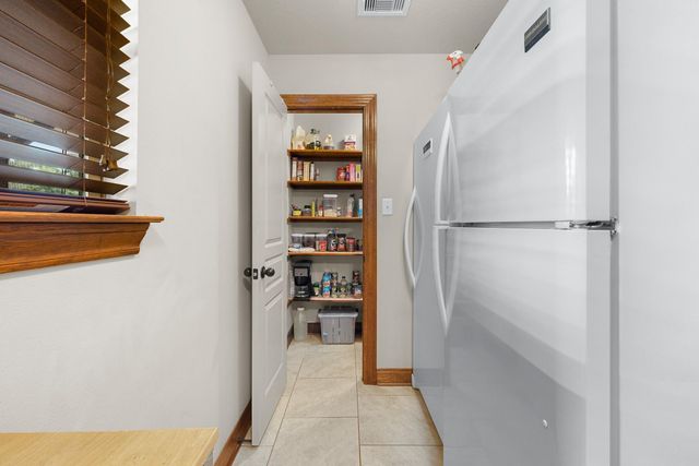 3941 County Road 219, Anderson, TX 77830