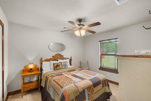 3941 County Road 219, Anderson, TX 77830