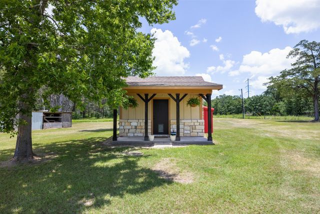 3941 County Road 219, Anderson, TX 77830