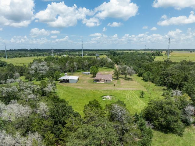 3941 County Road 219, Anderson, TX 77830