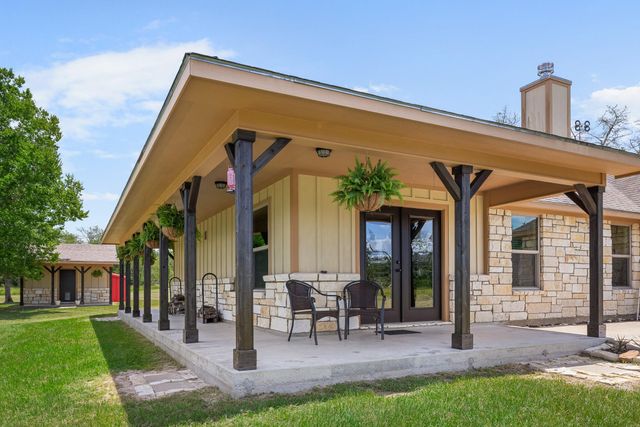 3941 County Road 219, Anderson, TX 77830