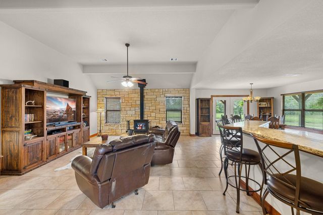 3941 County Road 219, Anderson, TX 77830