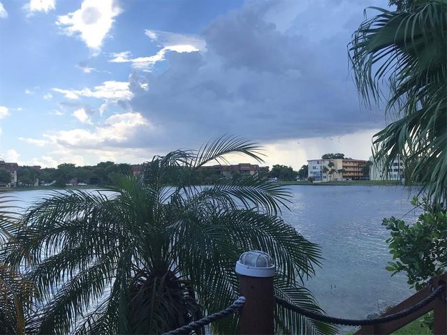 598 NE 199th Ter 6Y, Miami, FL 33179