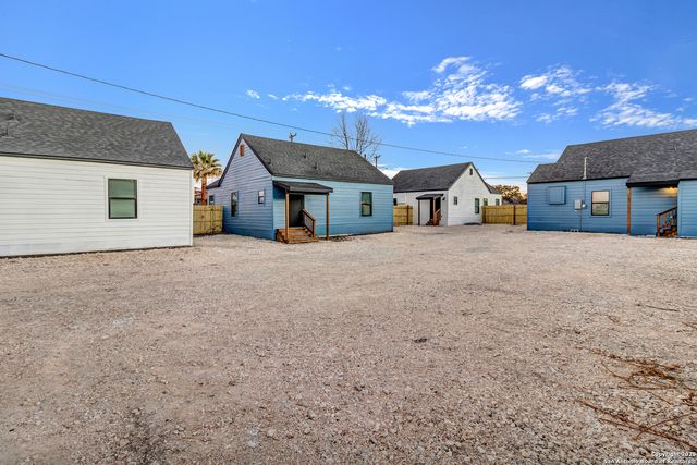 1803 Texas, San Antonio, TX 78228