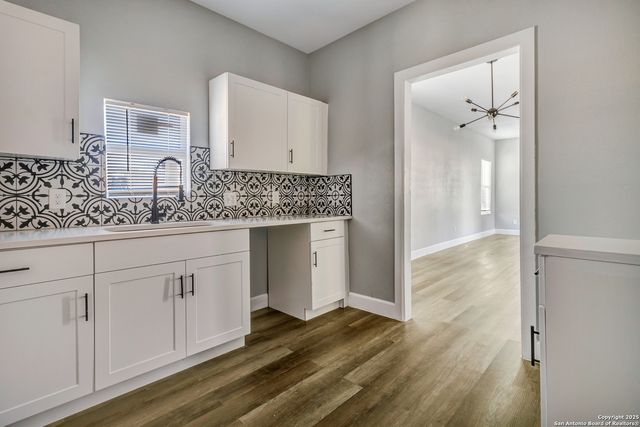 1803 Texas, San Antonio, TX 78228