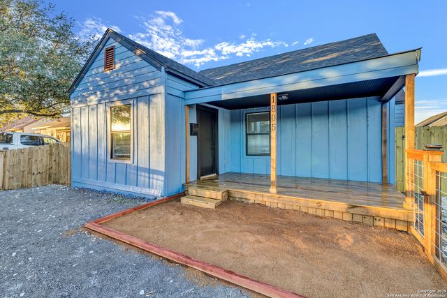1803 Texas, San Antonio, TX 78228