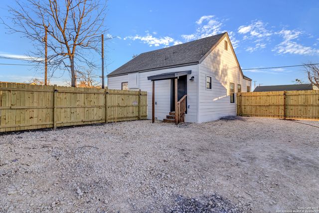 1803 Texas, San Antonio, TX 78228