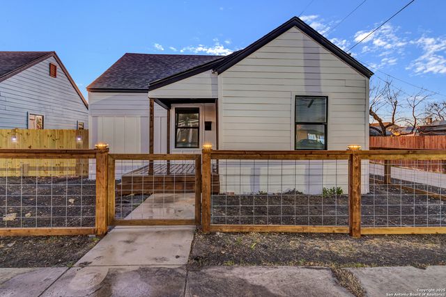 1803 Texas, San Antonio, TX 78228