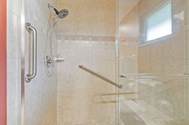 3374 SE Fairway E, Stuart, FL 34997