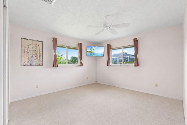3374 SE Fairway E, Stuart, FL 34997