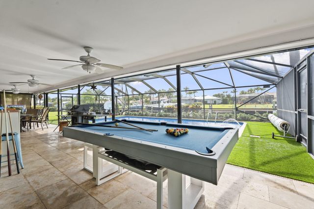 3374 SE Fairway E, Stuart, FL 34997