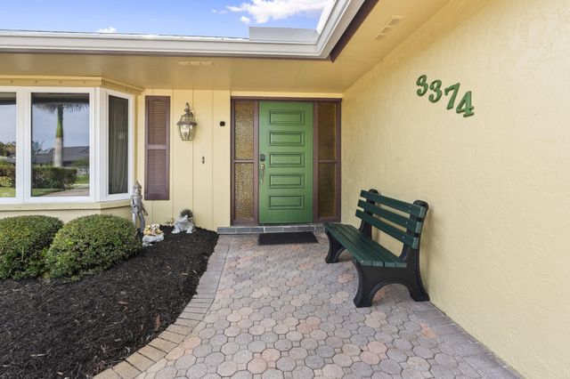 3374 SE Fairway E, Stuart, FL 34997