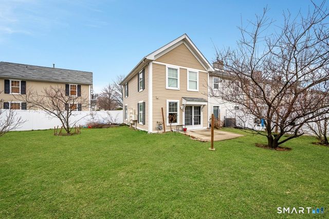 54 Young Dixon Way 54, Stamford, CT 06902